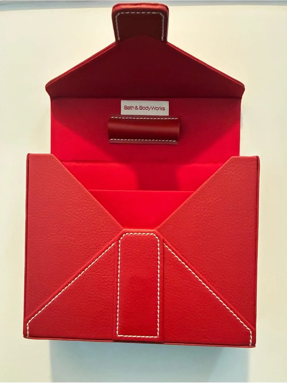 Bath & Body Works organizer red faux